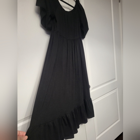 Large loose fitting off the shoulder Midi dress - Picture 7 of 8